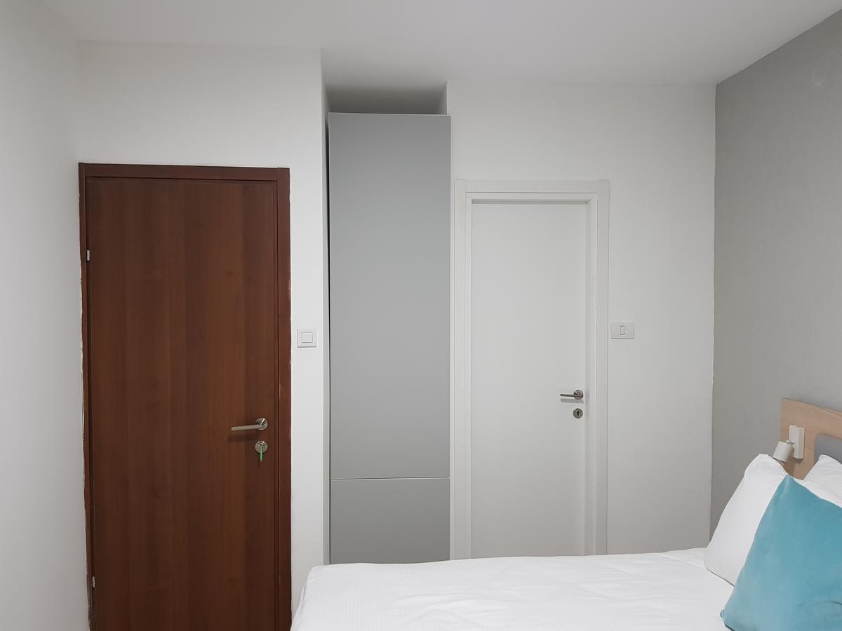 Airport Guest House - One-Way Free Shuttle Or Yehuda Exteriör bild