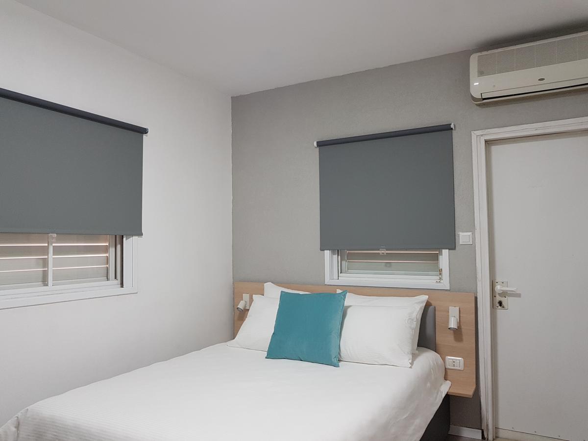 Airport Guest House - One-Way Free Shuttle Or Yehuda Exteriör bild